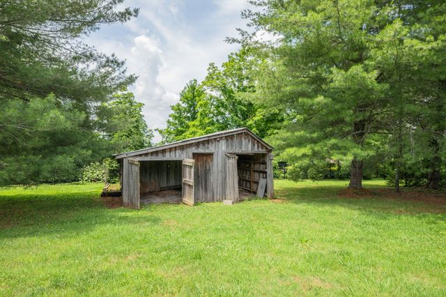 9133 Twelve Corners Rd, Lascassas, TN 37085