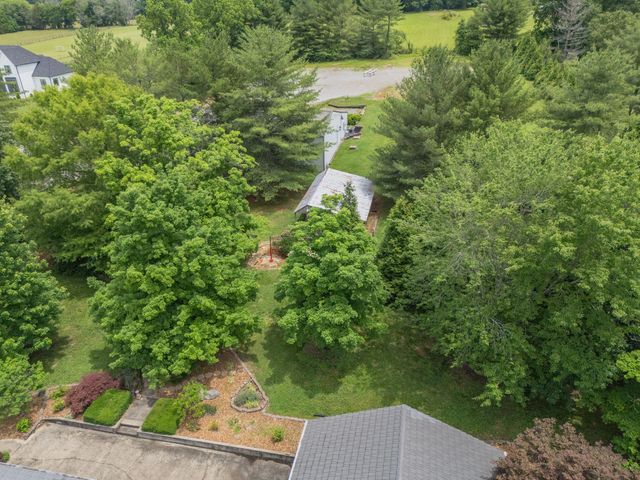 9133 Twelve Corners Rd, Lascassas, TN 37085