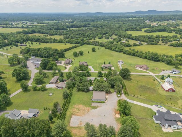 9133 Twelve Corners Rd, Lascassas, TN 37085
