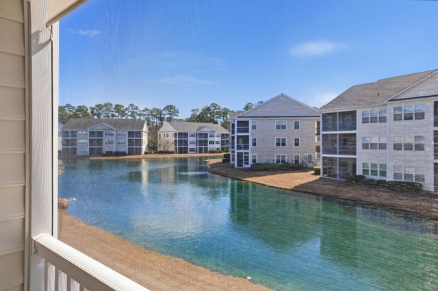 627 Woodmoor Dr Unit 203, Murrells Inlet, SC 29576