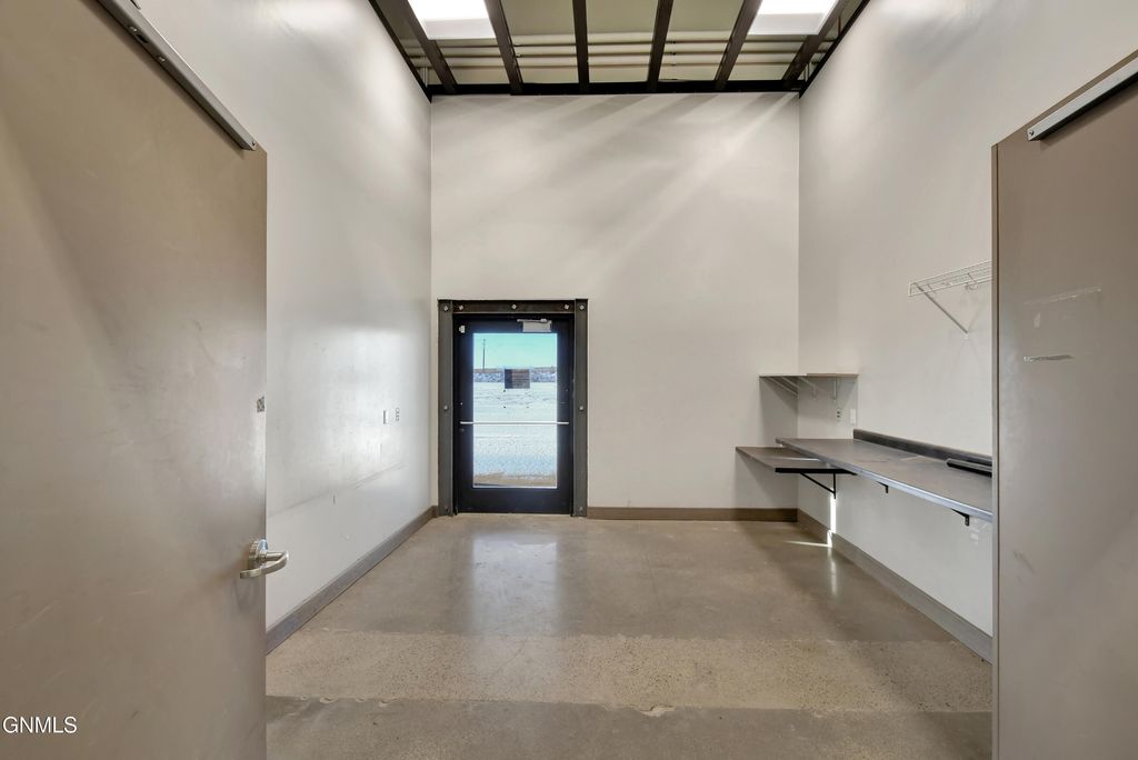 6611 2nd Avenue W, Williston, ND 58801 photo 10