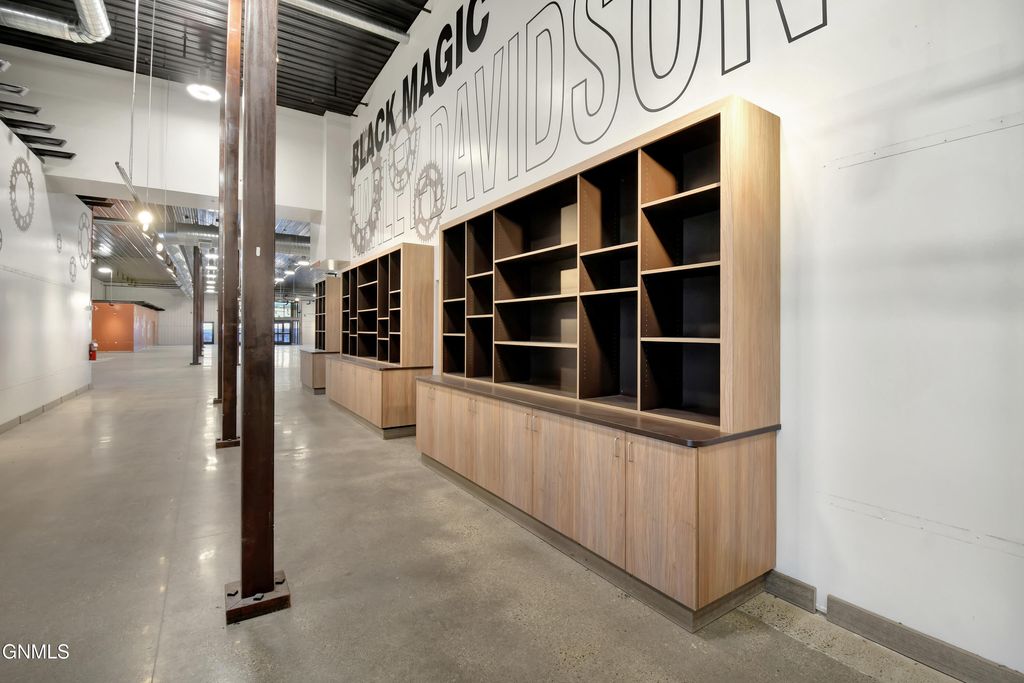 6611 2nd Avenue W, Williston, ND 58801 photo 11