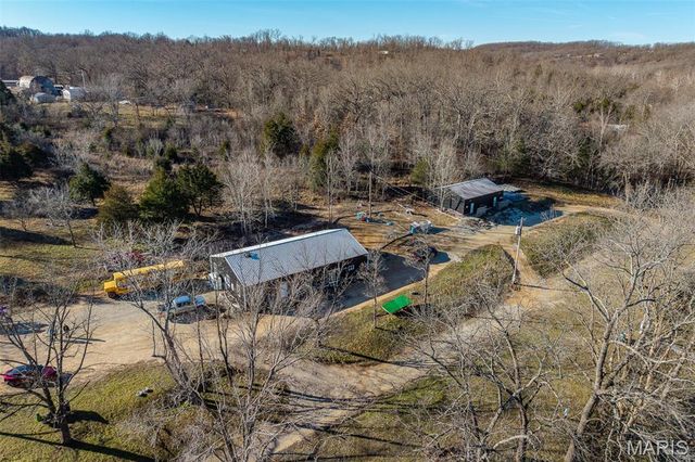 30651 MARIGOLD, Lebanon, MO 65536