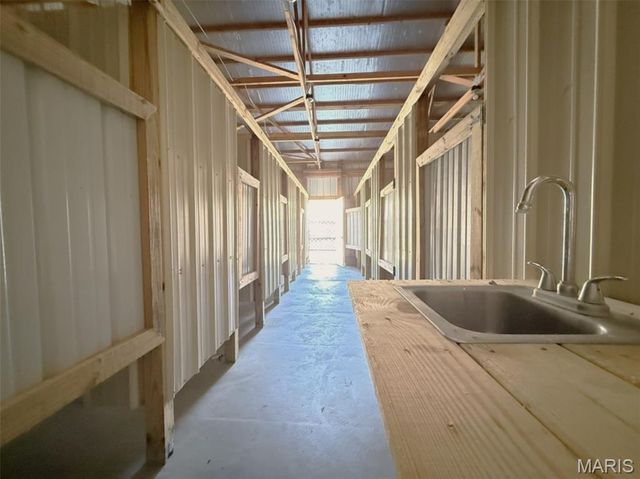 30651 MARIGOLD, Lebanon, MO 65536