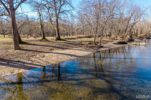 30651 MARIGOLD, Lebanon, MO 65536