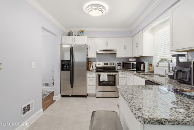 111 Oak Ridge Parkway, Toms River, NJ 08755