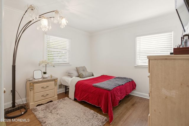 111 Oak Ridge Parkway, Toms River, NJ 08755