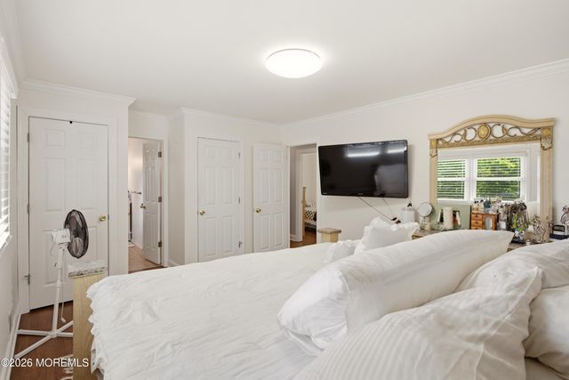 111 Oak Ridge Parkway, Toms River, NJ 08755