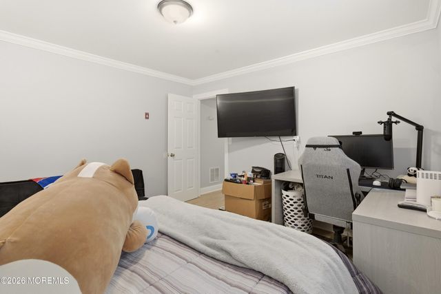 111 Oak Ridge Parkway, Toms River, NJ 08755