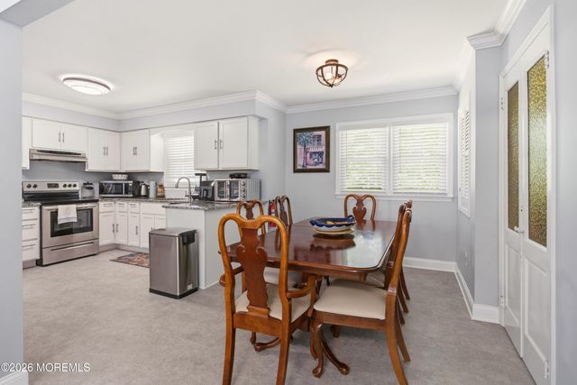 111 Oak Ridge Parkway, Toms River, NJ 08755