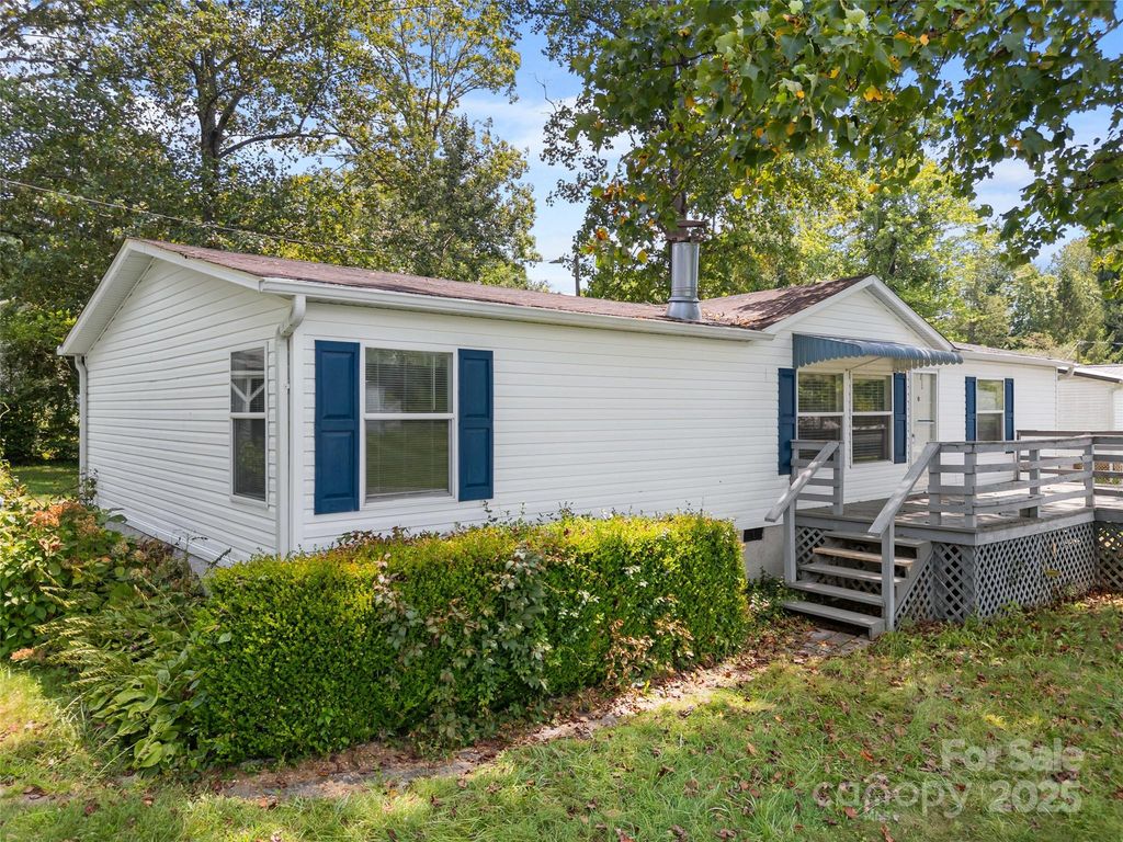 741 Old Sunset Hill Road, Hendersonville, NC 28792