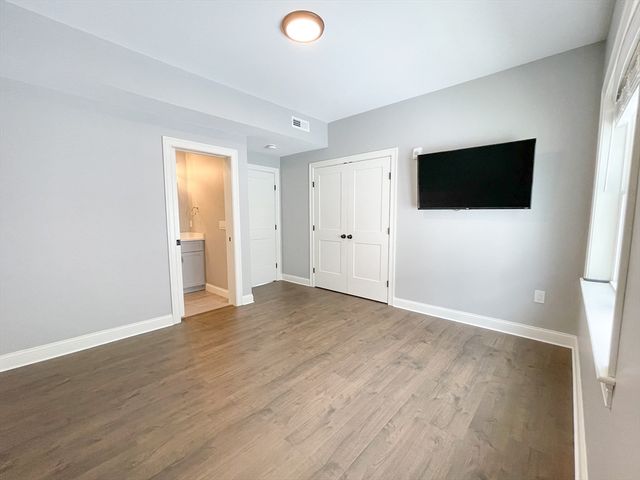 862 Washington St. 3, Norwood, MA 02062