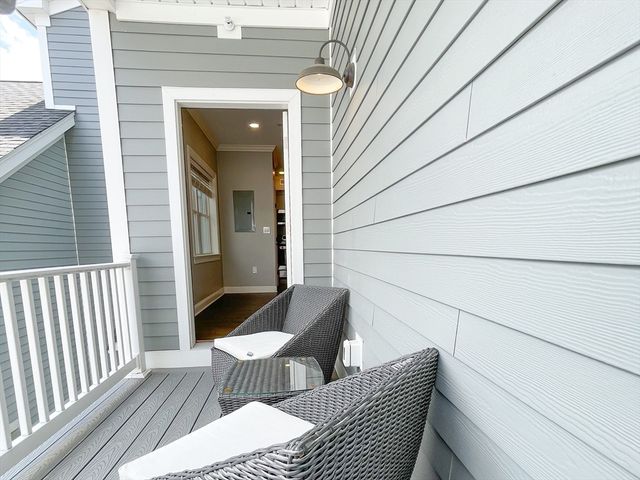 862 Washington St. 3, Norwood, MA 02062