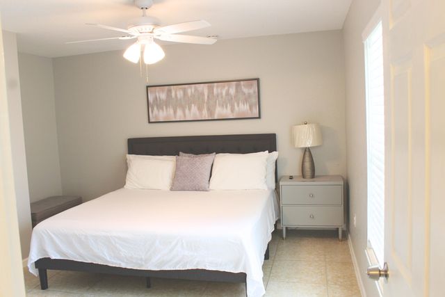 520 N Southridge Road N, Delray Beach, FL 33444