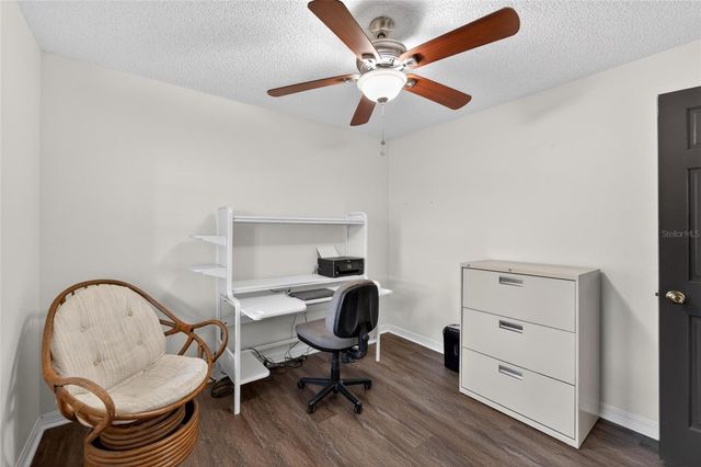 903 OLD DARBY STREET, Seffner, FL 33584