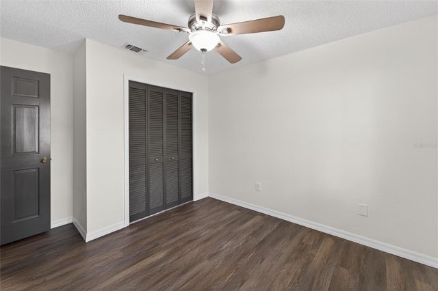 903 OLD DARBY STREET, Seffner, FL 33584