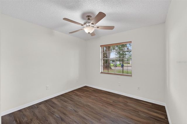 903 OLD DARBY STREET, Seffner, FL 33584