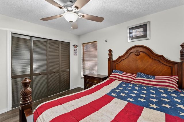 903 OLD DARBY STREET, Seffner, FL 33584