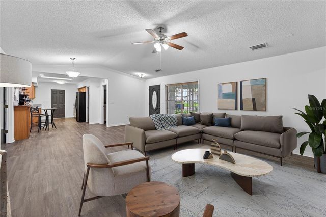 903 OLD DARBY STREET, Seffner, FL 33584