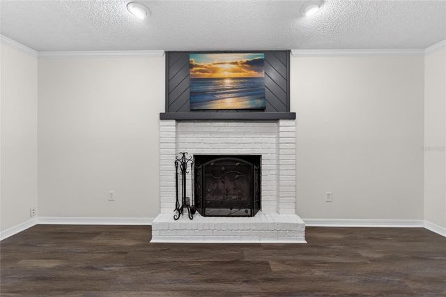 903 OLD DARBY STREET, Seffner, FL 33584