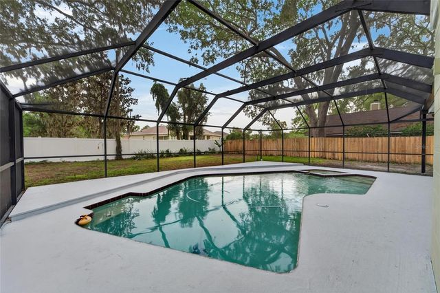 903 OLD DARBY STREET, Seffner, FL 33584