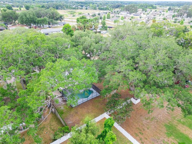 903 OLD DARBY STREET, Seffner, FL 33584