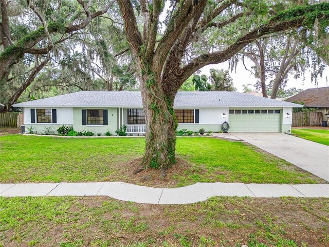 903 OLD DARBY STREET, Seffner, FL 33584