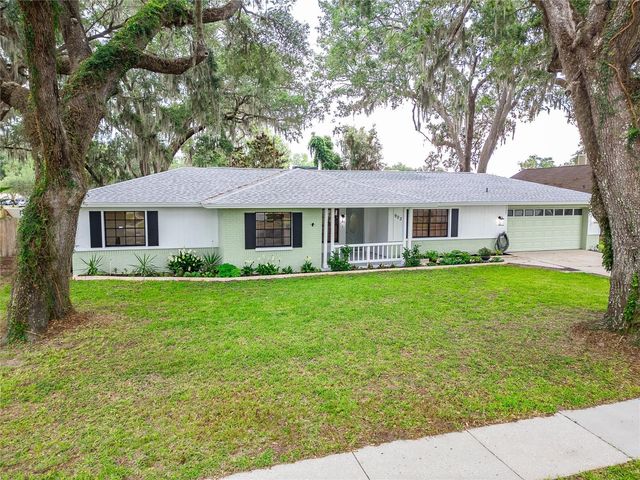 903 OLD DARBY STREET, Seffner, FL 33584
