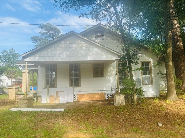 613 Catalpa Ave, Dothan, AL 36301