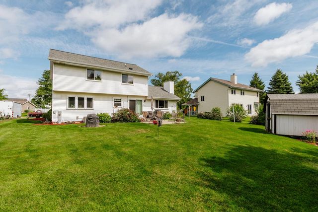 621 E Mary LANE, Oak Creek, WI 53154