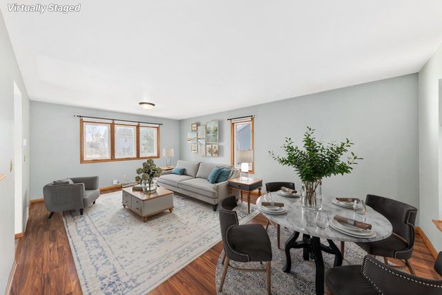 621 E Mary LANE, Oak Creek, WI 53154