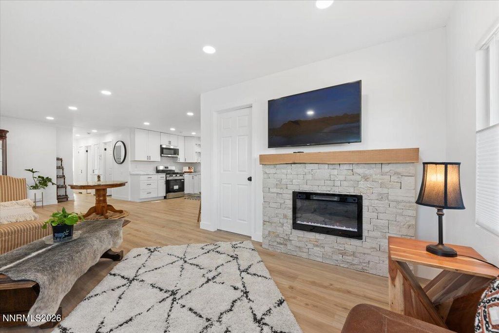 Image 10 of property listing at 384 Loster Way, Sun Valley, NV 89433