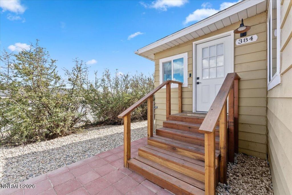 Image 2 of property listing at 384 Loster Way, Sun Valley, NV 89433