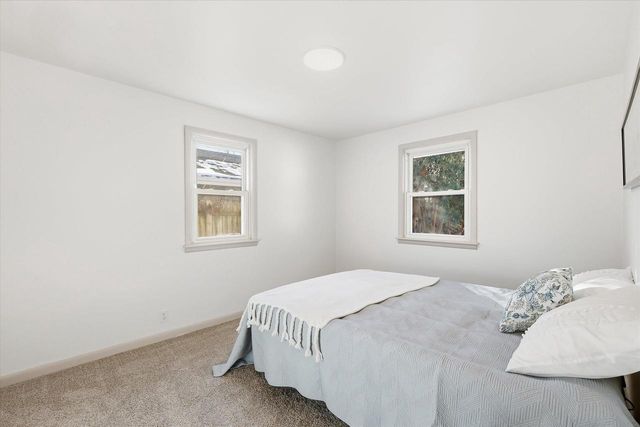 1237 E CALUMET STREET, Appleton, WI 54915