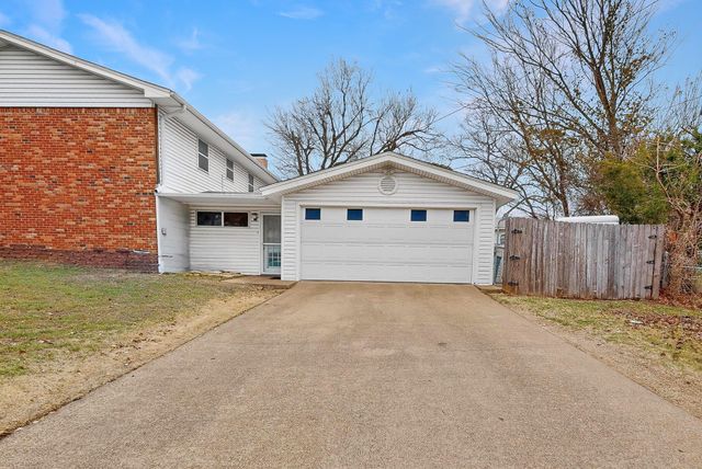 202 Senter Valley Road, Irving, TX 75060