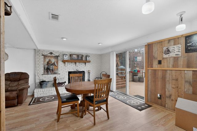 202 Senter Valley Road, Irving, TX 75060