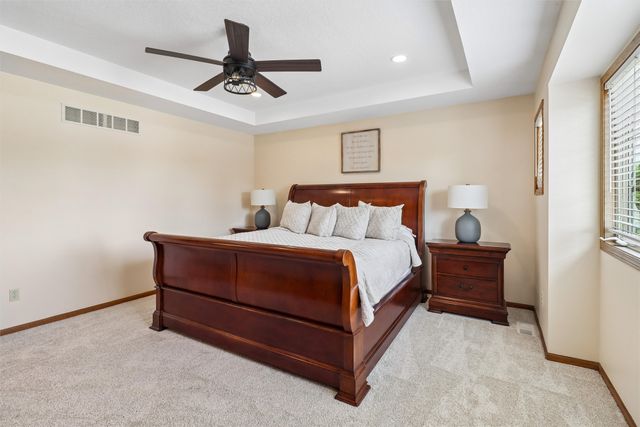 602 SE Michael Drive, Ankeny, IA 50021