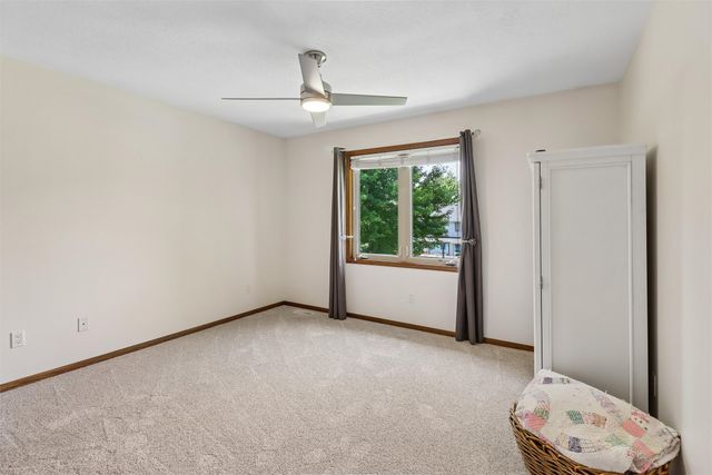 602 SE Michael Drive, Ankeny, IA 50021