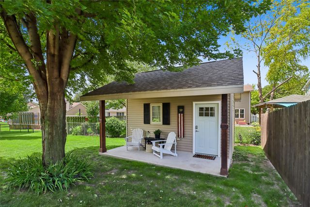 602 SE Michael Drive, Ankeny, IA 50021
