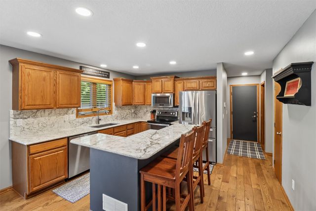 602 SE Michael Drive, Ankeny, IA 50021