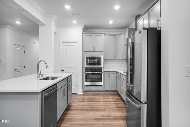 1600 Goldfinch Perch Lane, Knightdale, NC 27545