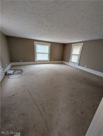 225 W Ohio Avenue, Sebring, OH 44672