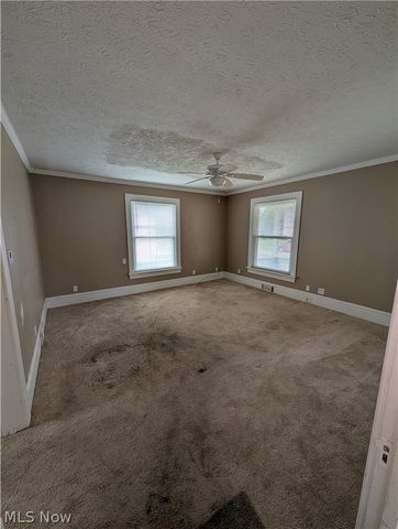 225 W Ohio Avenue, Sebring, OH 44672