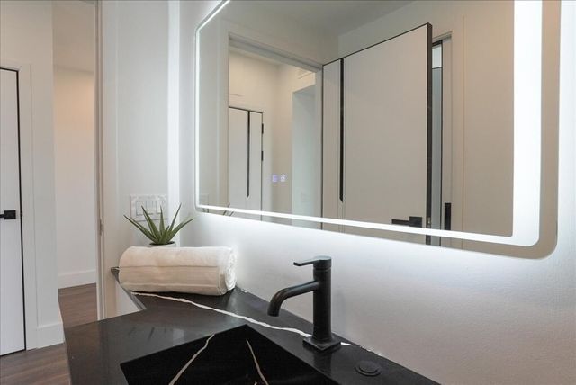 29 Woodford St 1, Boston, MA 02125