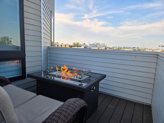 29 Woodford St 1, Boston, MA 02125