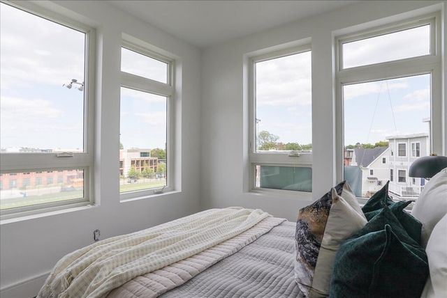 29 Woodford St 1, Boston, MA 02125