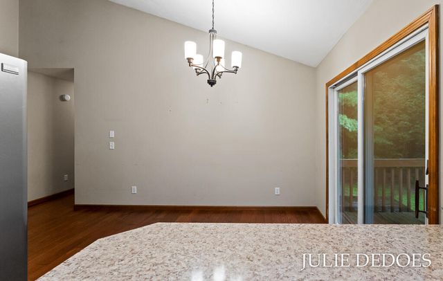 17722 148th Avenue, Spring Lake, MI 49456
