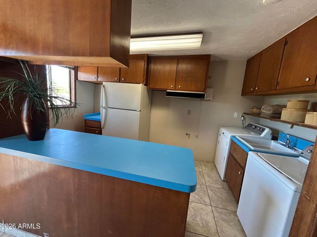 101 E Papago Drive E, Tempe, AZ 85288