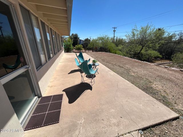 101 E Papago Drive E, Tempe, AZ 85288