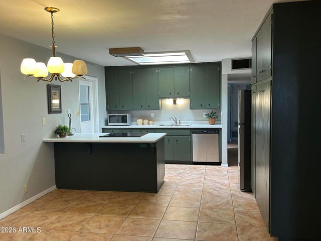 101 E Papago Drive E, Tempe, AZ 85288